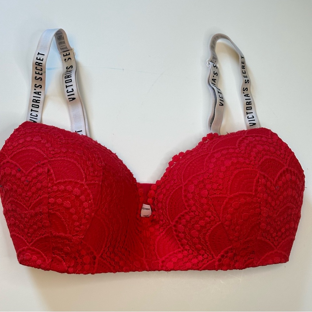 Victoria's Secret Bra Lined No Underwire Womems Size 34DD Red Lace